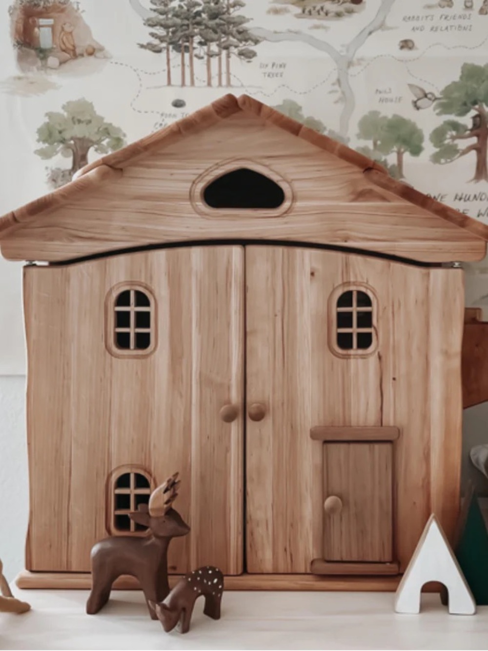 Drewart Dollhouse, Large Natural Roof and Doors - Picture 13 of 15